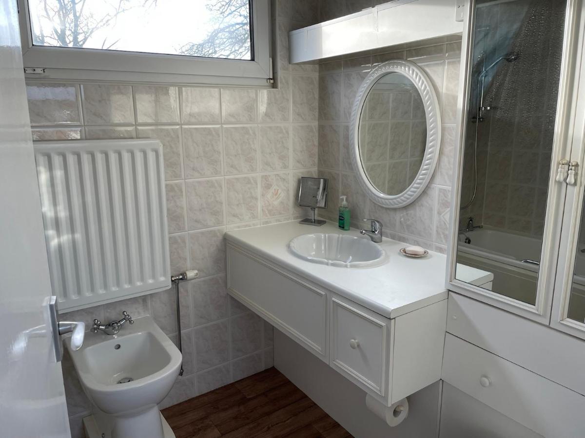 'Sounion' - Fabulous, Spacious Modern House With Large Private Garden In Leafy Lytham Lytham St Annes Exteriör bild
