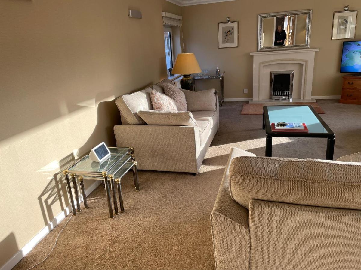 'Sounion' - Fabulous, Spacious Modern House With Large Private Garden In Leafy Lytham Lytham St Annes Exteriör bild